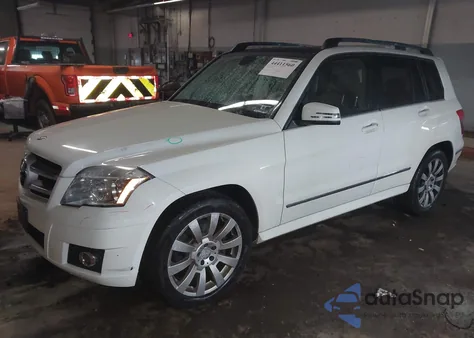 2011 Mercedes-Benz Glk 350 4Matic z USA, uszkodzony, nr VIN WDCGG8HB3BF580515